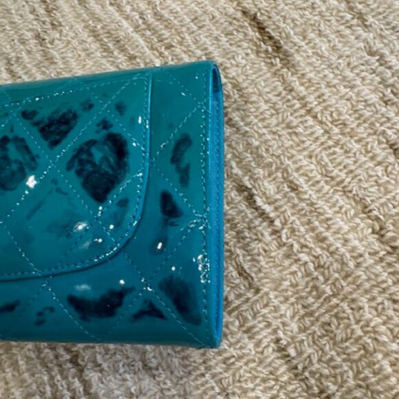 Chanel Wallet - Picture 10 of 16